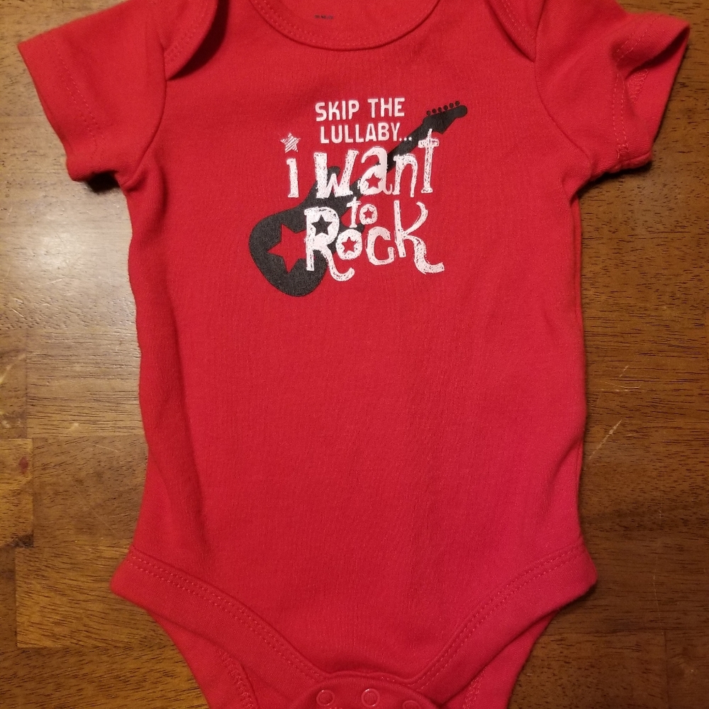 👶5/ $10👶 Baby onesie #3